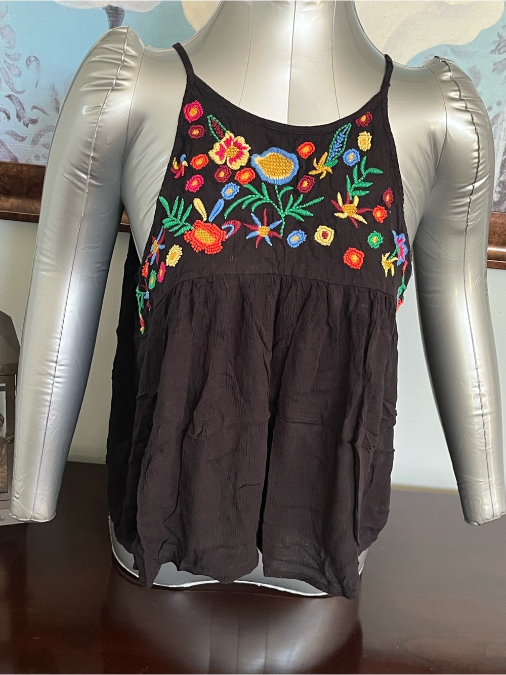 Forever 21 Black Embroidered Floral Camisole